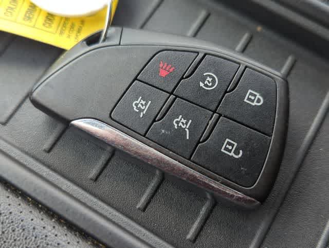 Used 2021 GMC Yukon XL AT4 w/ AT4 Premium Package AWD/4WD image 39