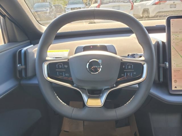 New 2026 Volvo EX30 Plus w/ Protection Package Premier AWD/4WD image 24