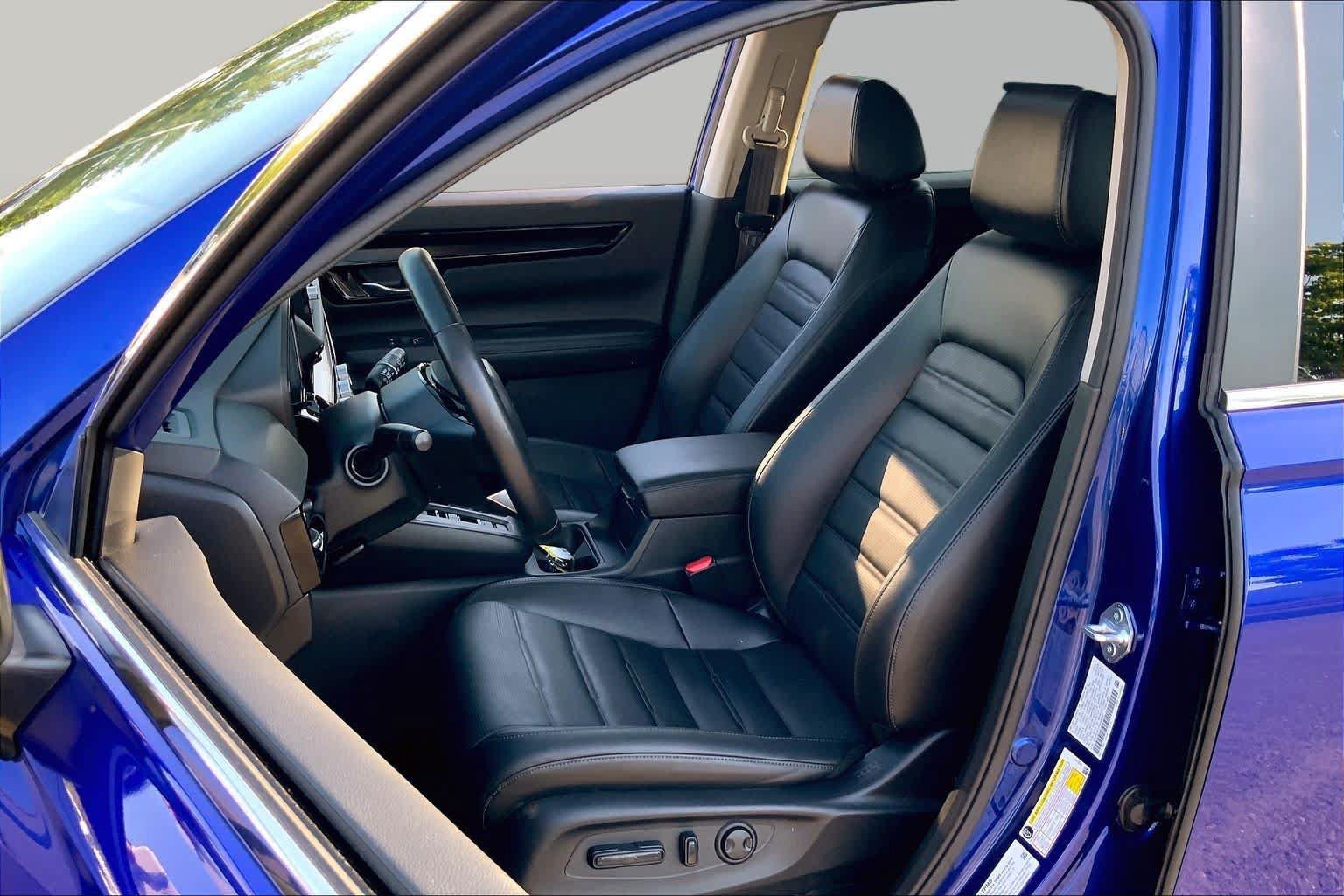 Used 2025 Honda CR-V EX-L image 8
