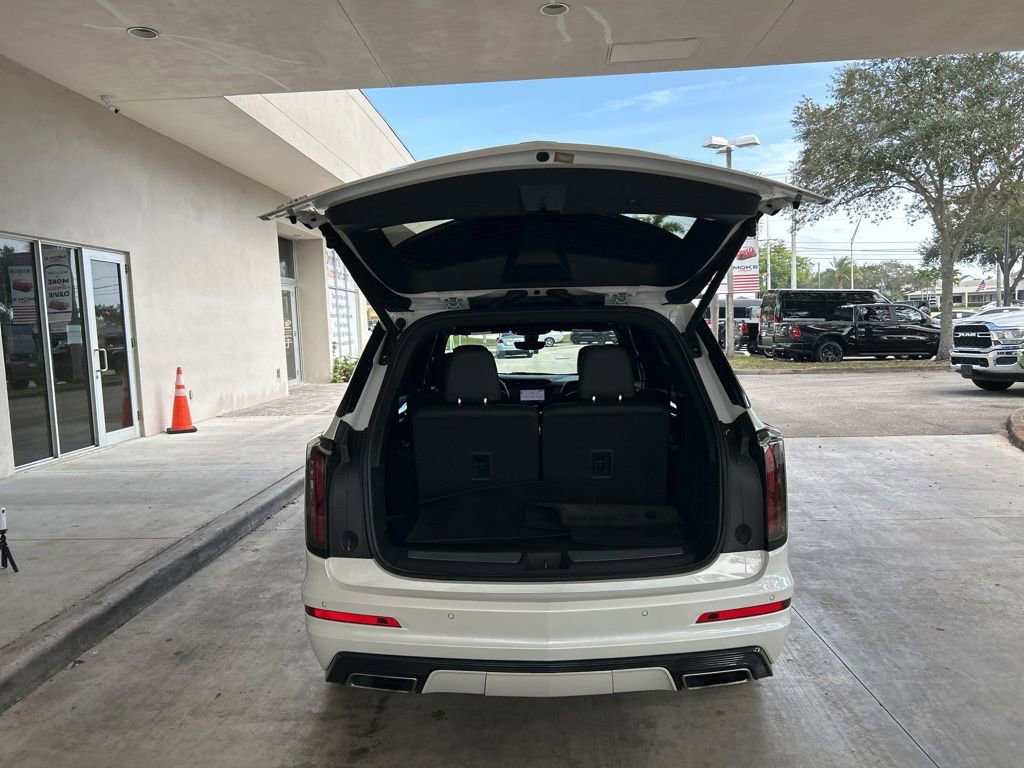 Used 2021 Cadillac XT6 Sport image 37