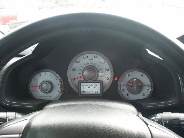 Used 2010 Honda Pilot Touring image 12
