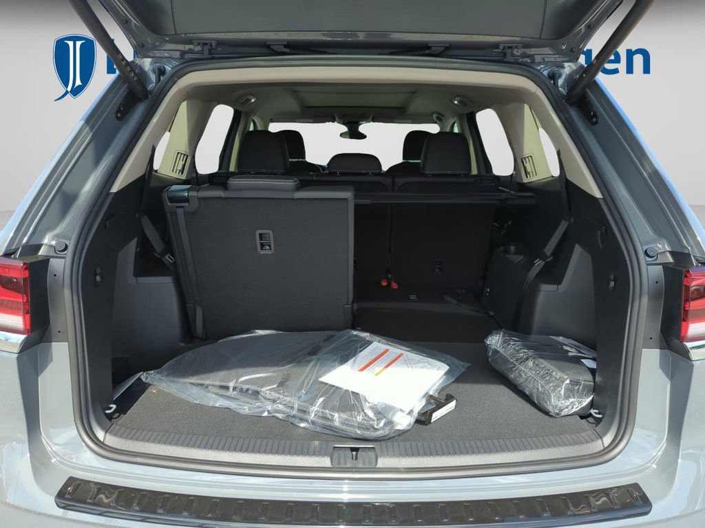 New 2026 Volkswagen Atlas SE image 19