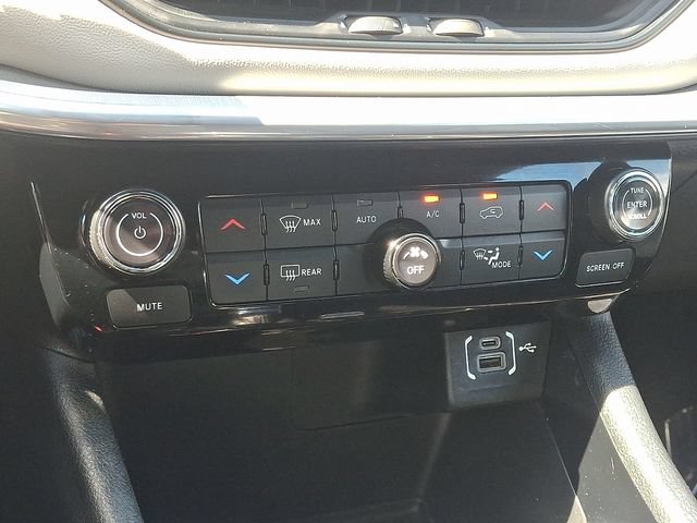Used 2024 Jeep Compass Limited AWD/4WD image 15