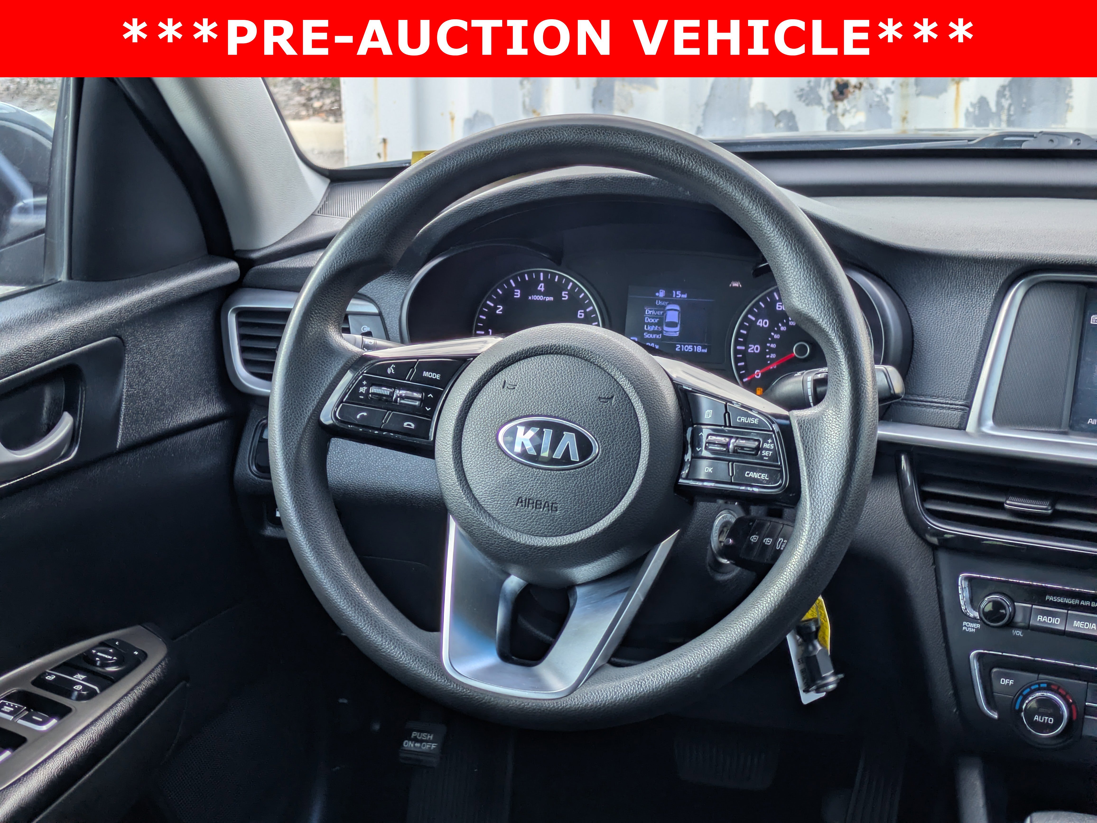 Used 2020 Kia Optima LX FWD image 17