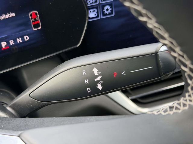 Used 2024 Chevrolet Equinox EV LT image 21