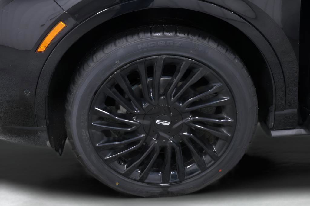 Used 2021 Lincoln Corsair Reserve w/ Equipment Group 201A image 35