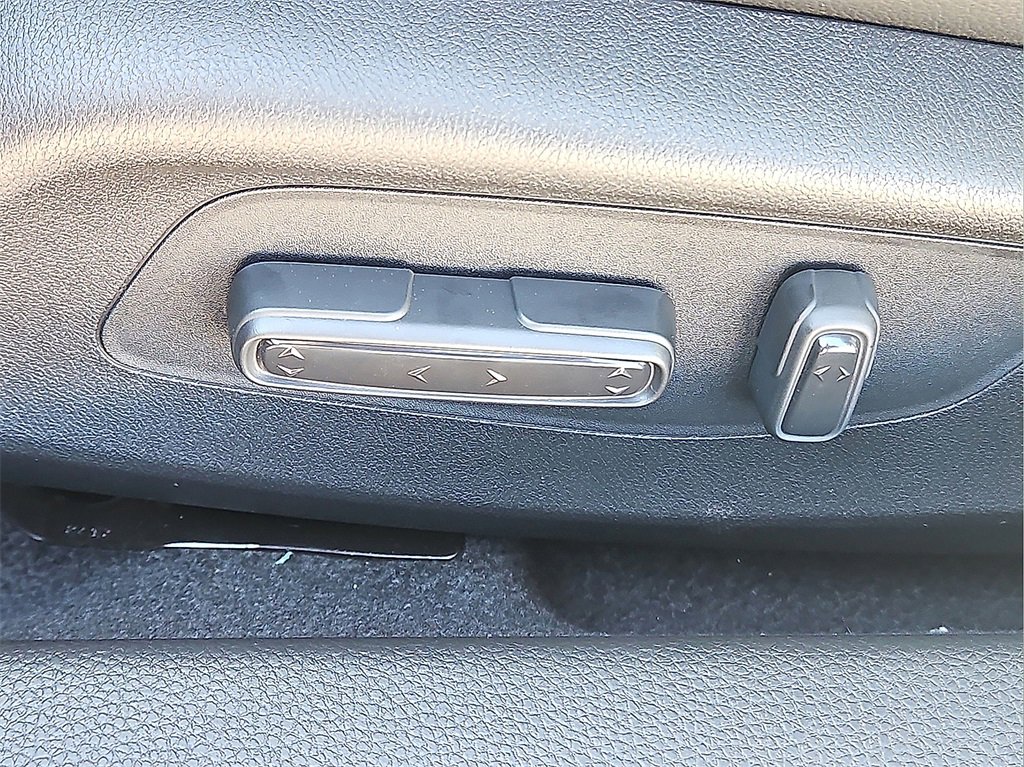 New 2026 Acura Integra Base image 18