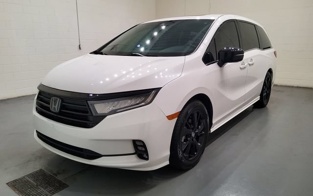 Used 2024 Honda Odyssey Sport image 5