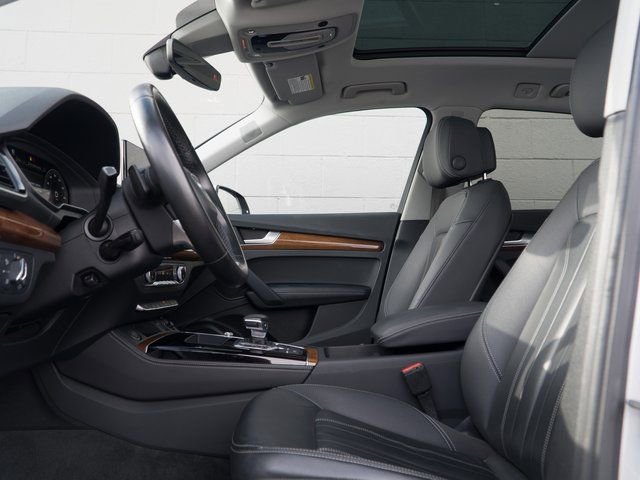 Certified 2023 Audi Q5 2.0T Premium Plus image 17
