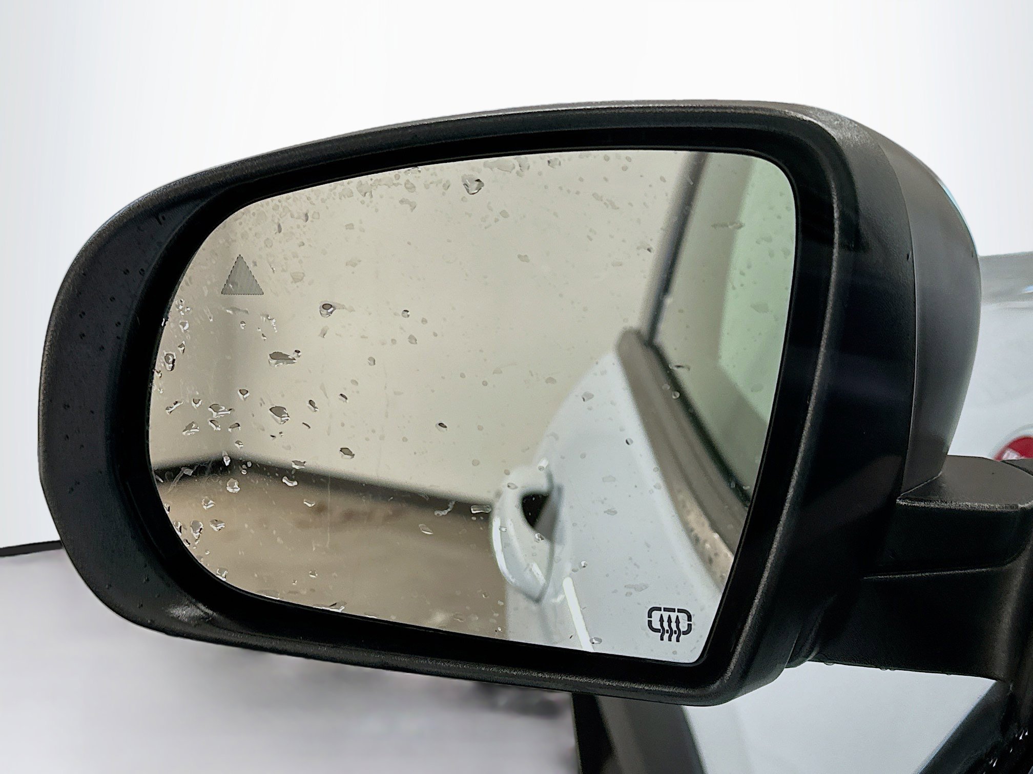 Used 2020 Jeep Cherokee Trailhawk w/ Cold Weather Group image 16