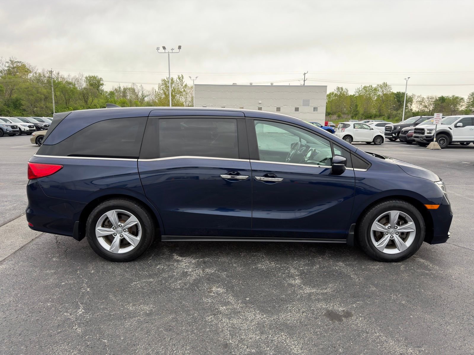 Used 2020 Honda Odyssey EX image 7