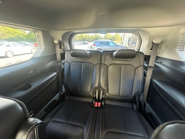 Used 2023 Jeep Grand Cherokee L Limited w/ Luxury Tech Group II AWD/4WD image 16