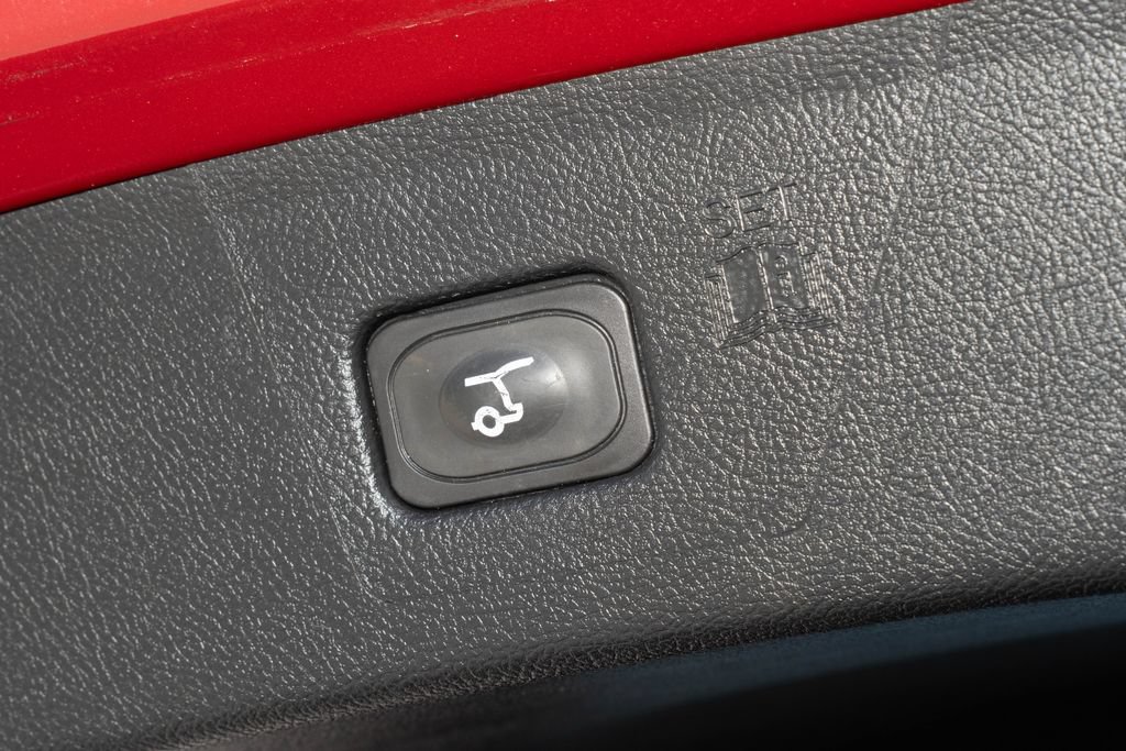 Used 2024 Ford Edge Titanium AWD/4WD image 8
