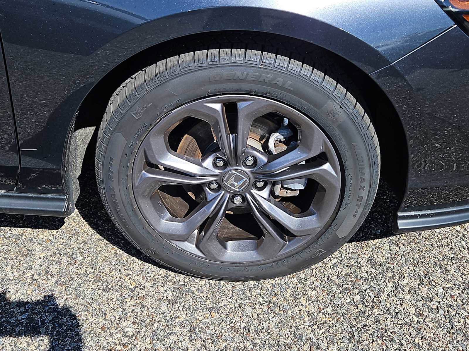 Certified 2023 Honda Accord EX image 10