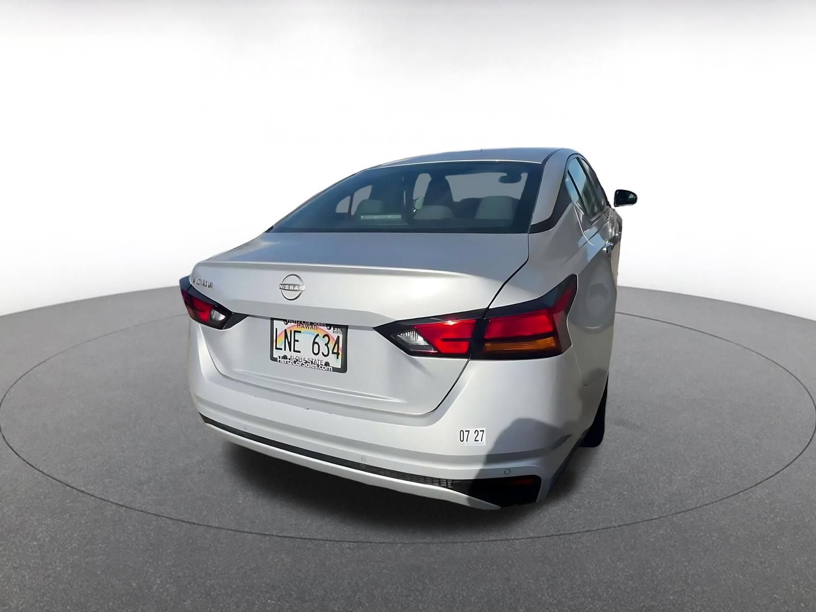 Used 2023 Nissan Altima 2.5 S FWD image 12