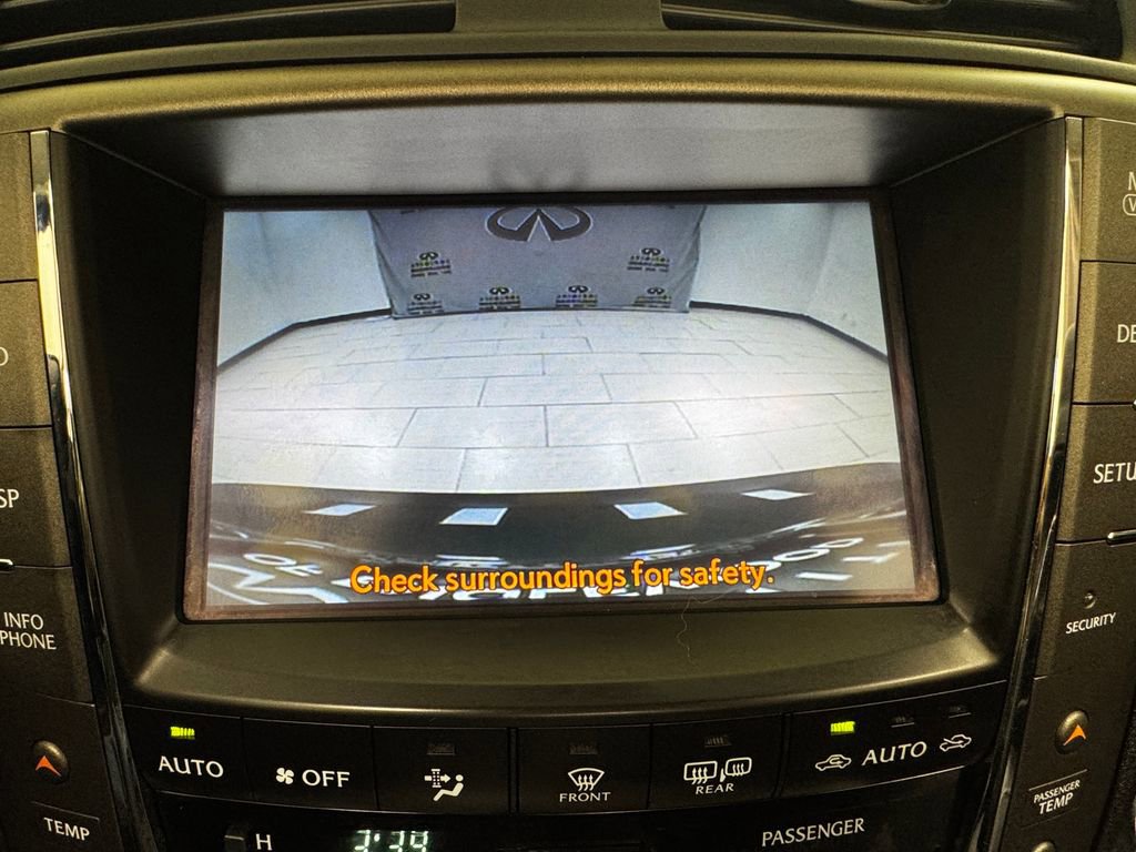 Used 2012 Lexus IS 350C image 26