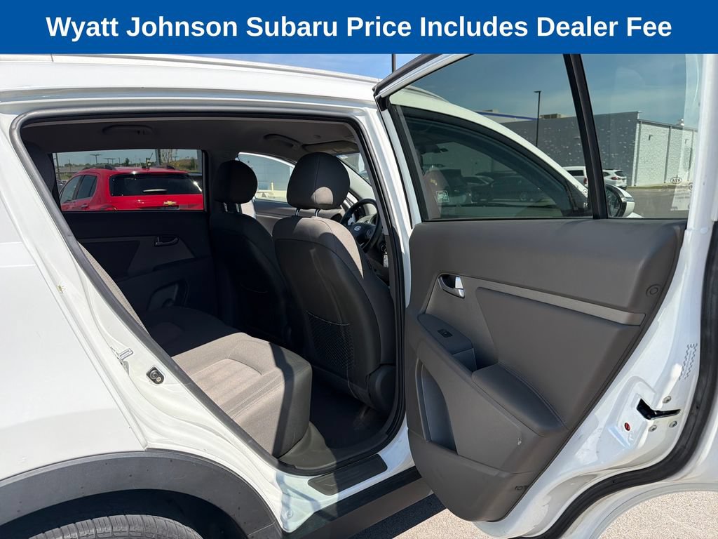 Used 2012 Kia Sportage LX w/ Navigation Pkg AWD/4WD image 37
