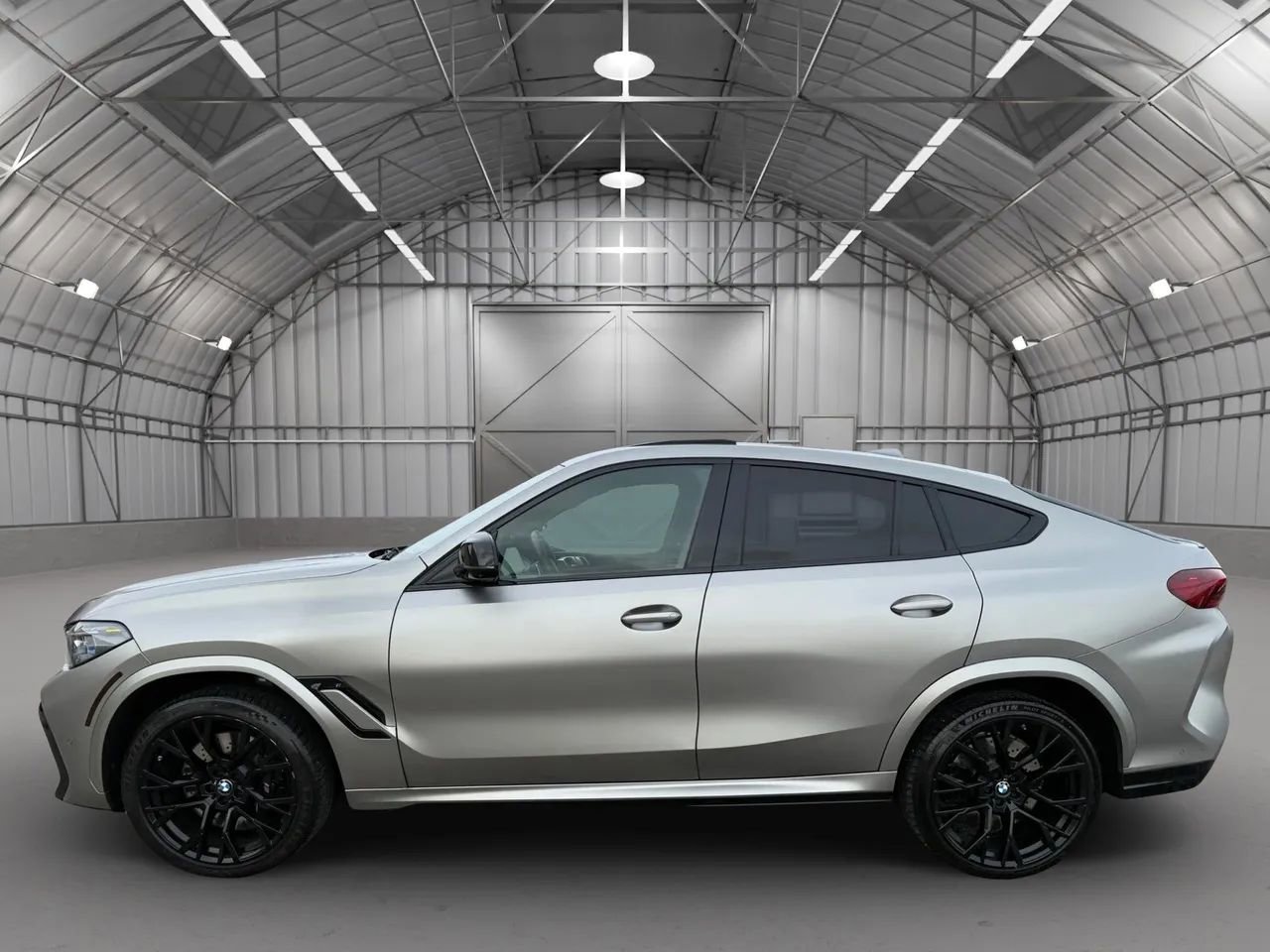 Used 2022 BMW X6 M w/ Competition Package AWD/4WD image 13