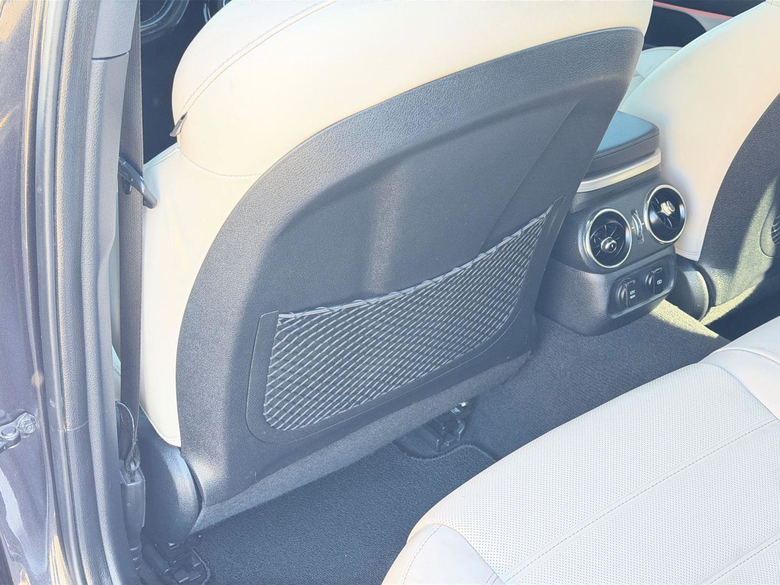 Used 2019 Kia Stinger GT2 image 41