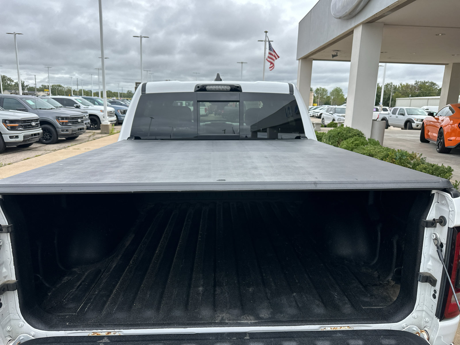Used 2021 RAM 1500 Sport w/ Leather & Sound Group AWD/4WD image 15