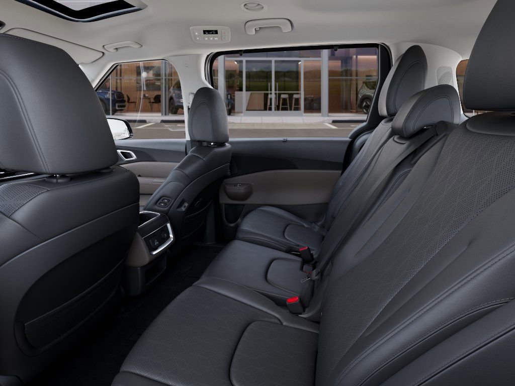 New 2026 Kia Carnival SX image 18