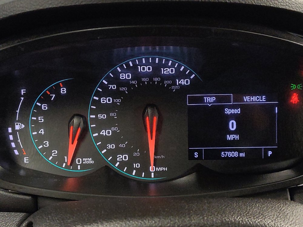 Used 2020 Chevrolet Trax LT w/ LT Convenience Package image 23