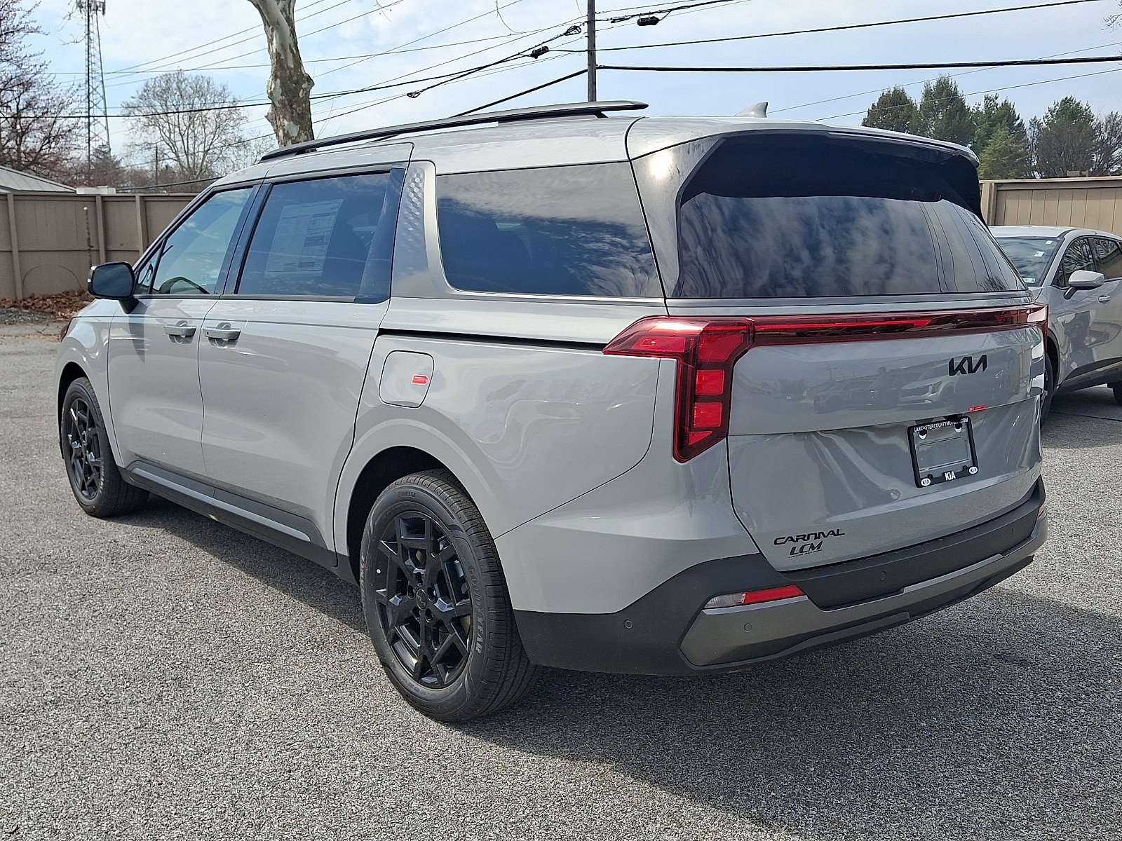 New 2026 Kia Carnival SX image 4