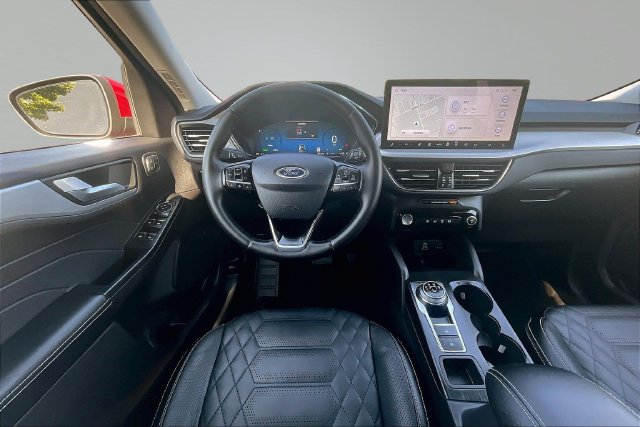 Used 2024 Ford Escape Platinum w/ Premium Technology Package AWD/4WD image 8