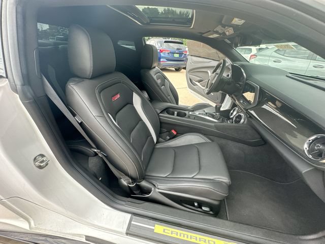 Used 2023 Chevrolet Camaro SS RWD image 31