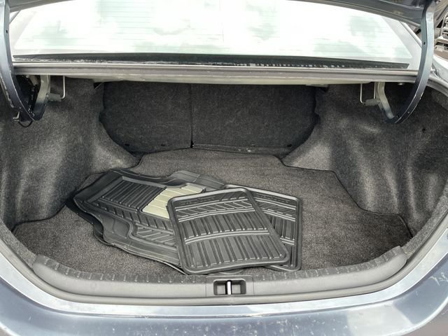 Used 2016 Toyota Corolla L image 21