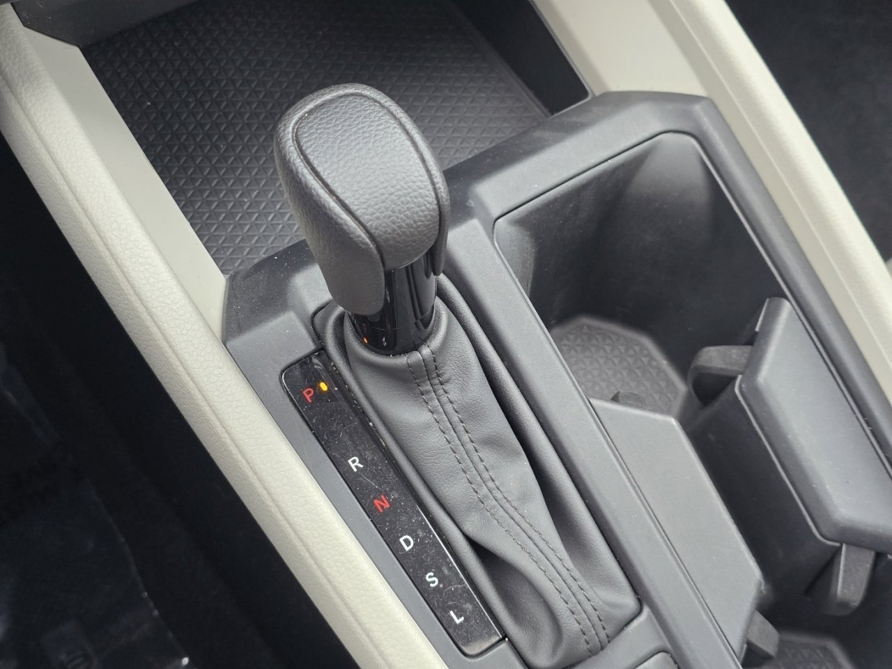 Certified 2024 Honda Accord EX image 31