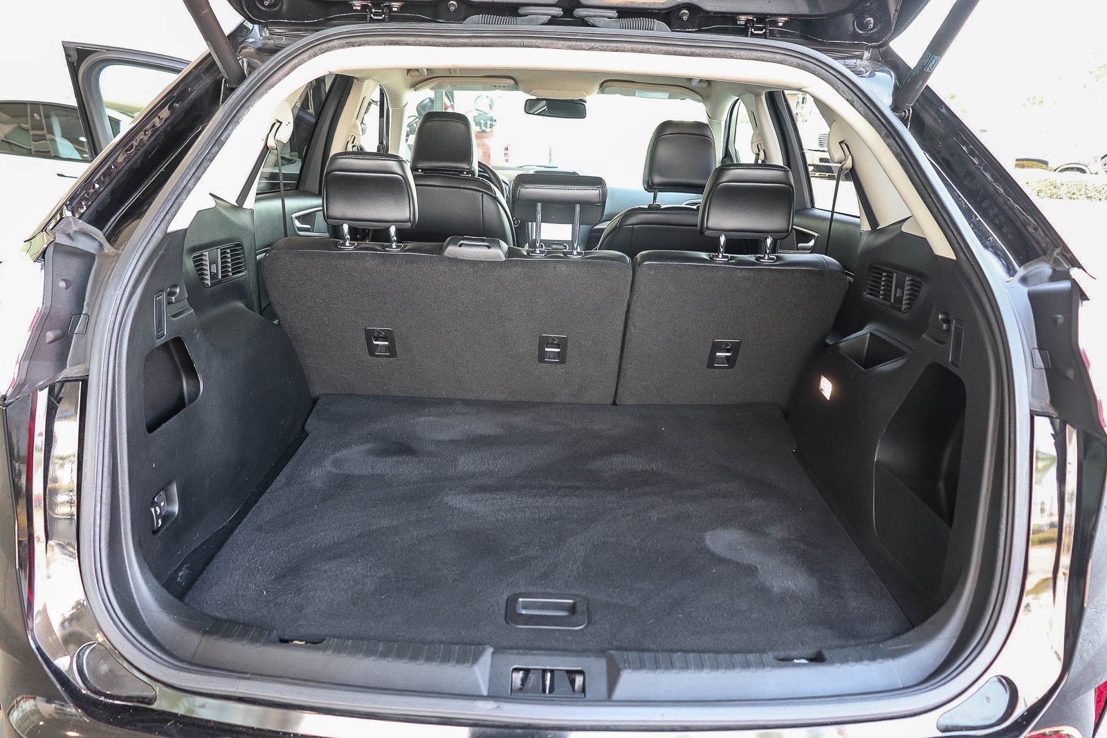 Used 2023 Ford Edge SEL w/ Convenience Package AWD/4WD image 30