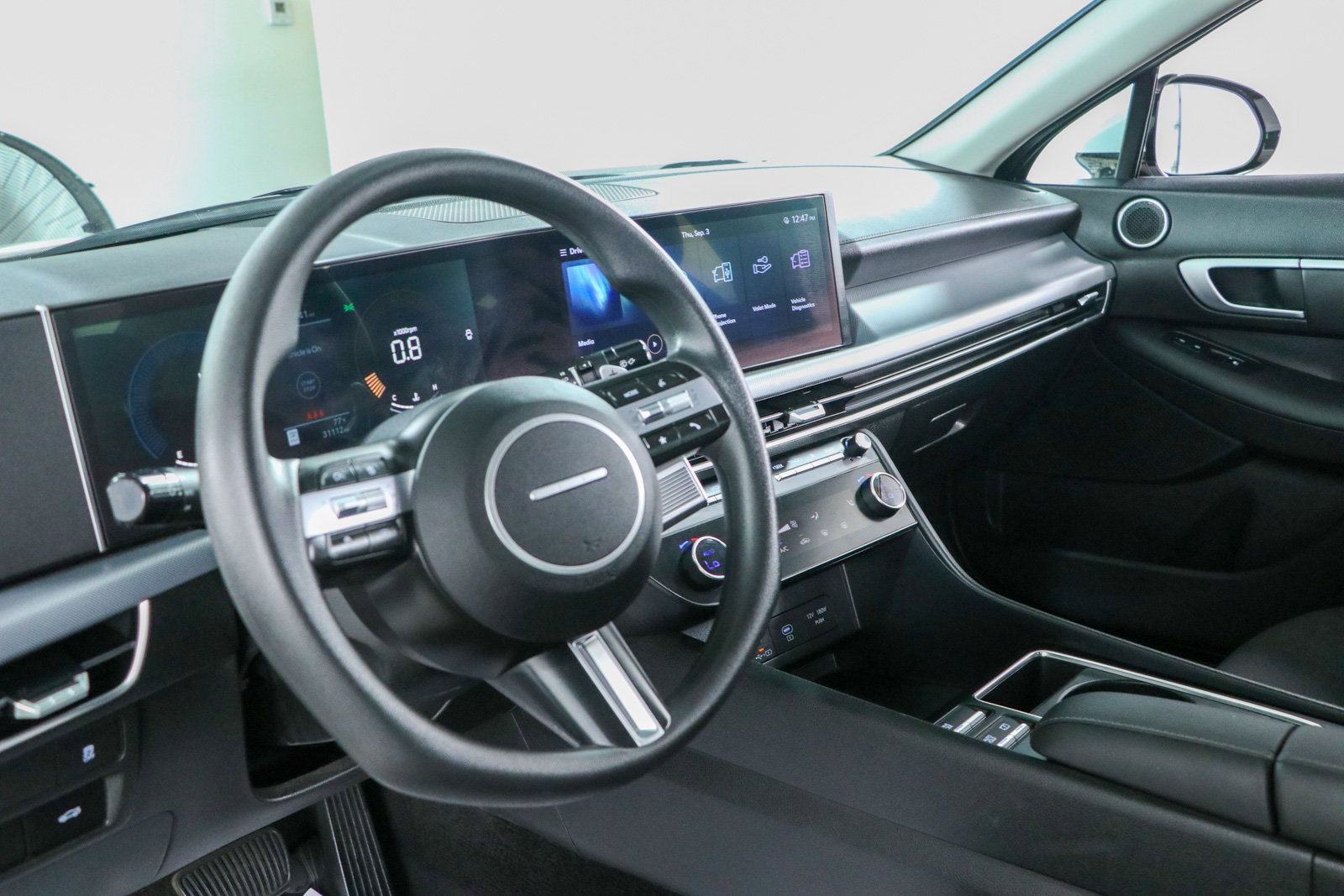 Used 2025 Hyundai Sonata SEL FWD image 22