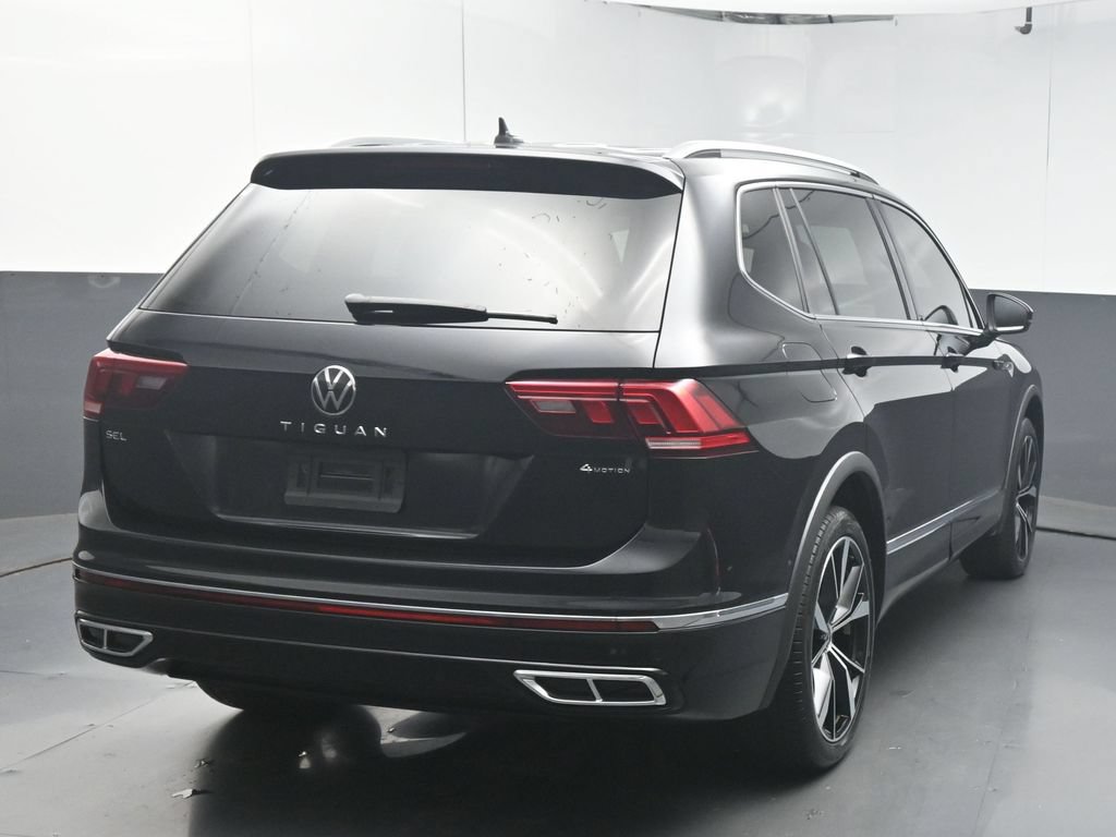 Used 2024 Volkswagen Tiguan SEL R-Line AWD/4WD image 7