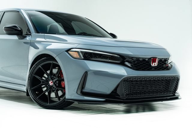 Used 2025 Honda Civic Type R image 4