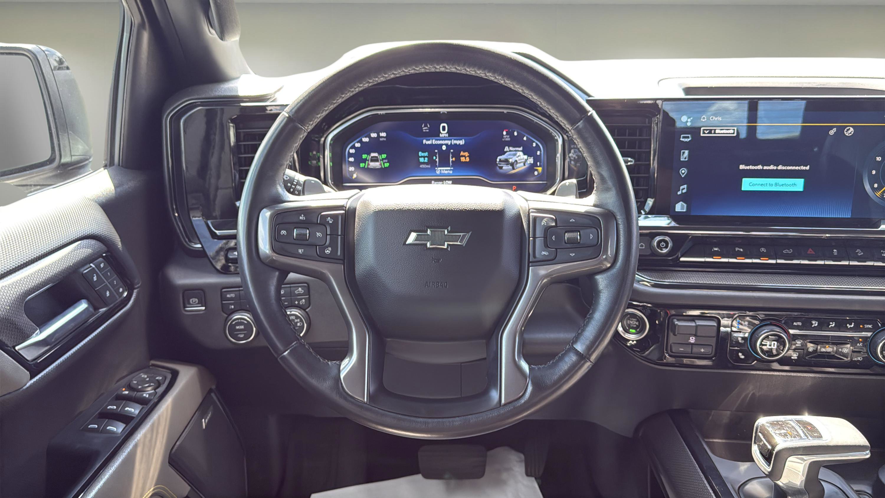 Used 2023 Chevrolet Silverado 1500 ZR2 w/ Technology Package image 15