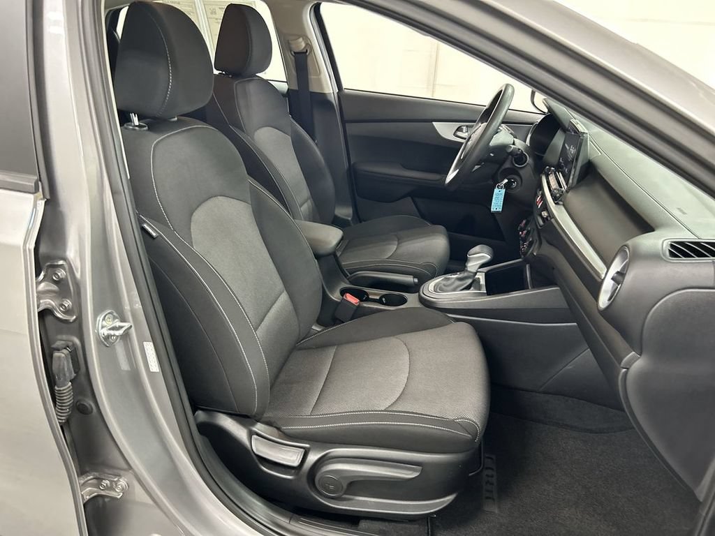 Certified 2023 Kia Forte LXS FWD image 22