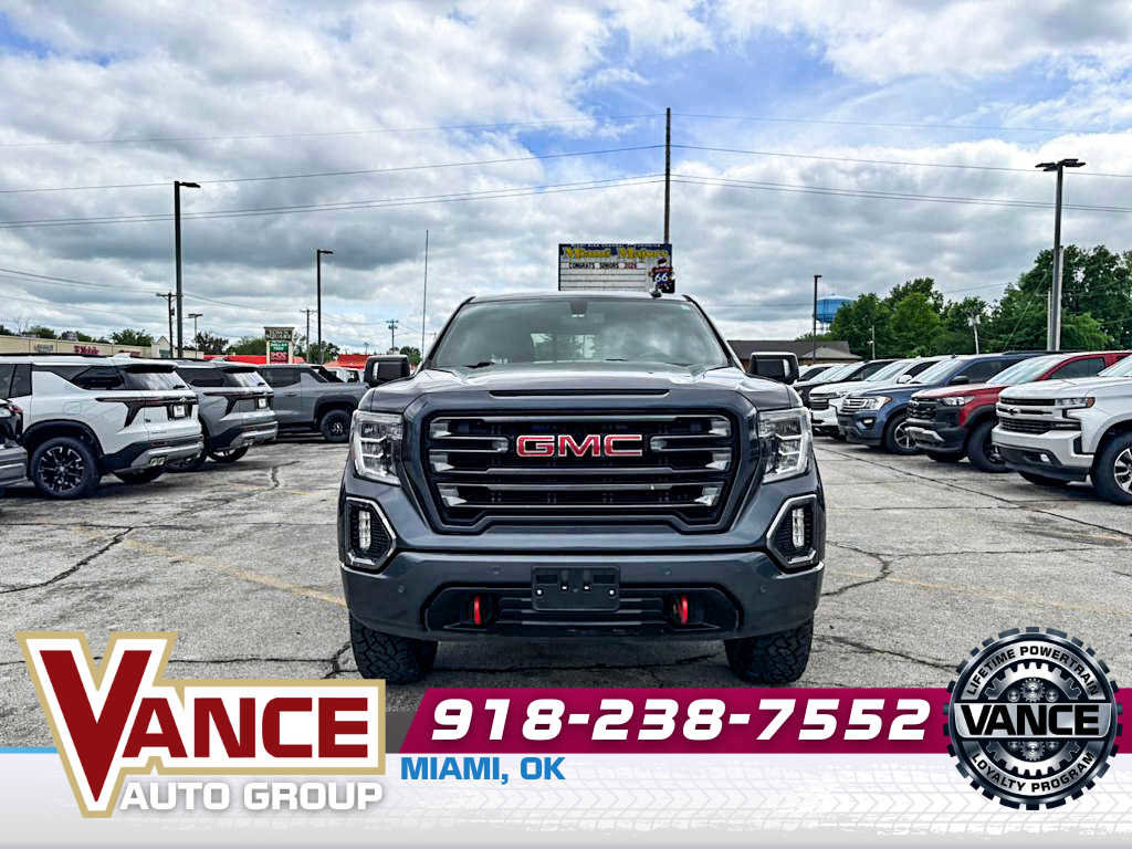 Used 2021 GMC Sierra 1500 AT4 w/ AT4 Preferred Package AWD/4WD image 2