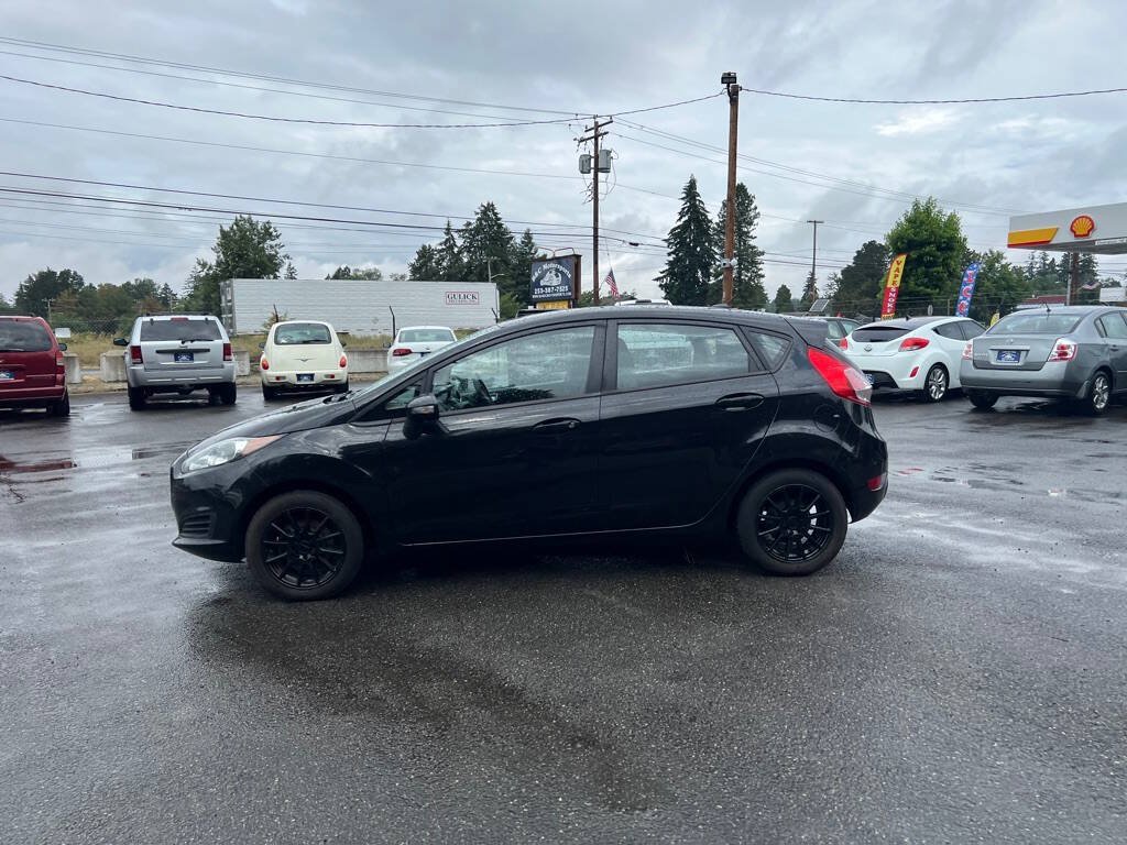 Used 2014 Ford Fiesta SE FWD image 10