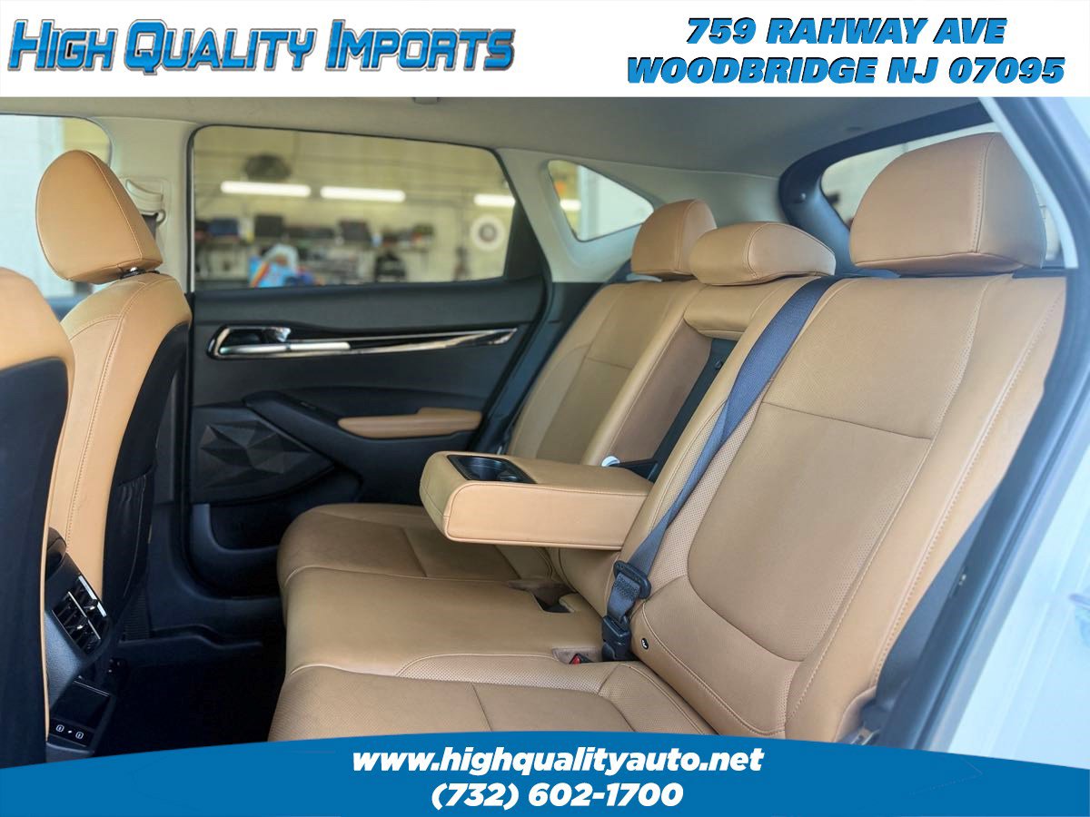 Used 2024 Kia Seltos SX AWD/4WD image 16