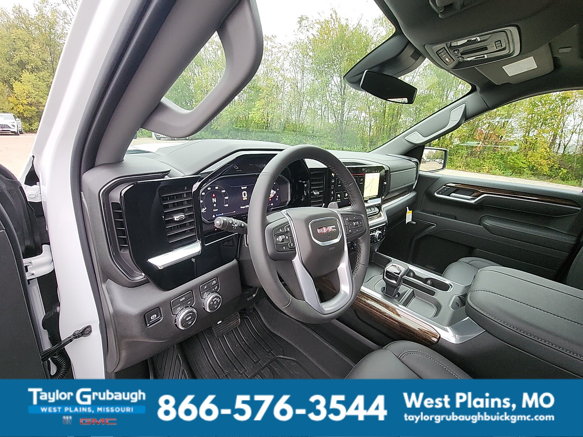 New 2026 GMC Sierra 1500 Elevation w/ Elevation Premium Package AWD/4WD image 16