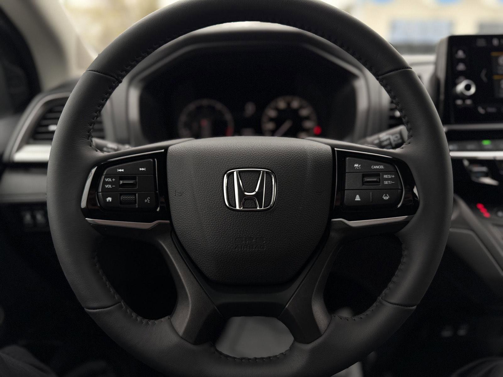 Certified 2026 Honda Odyssey EX-L image 19