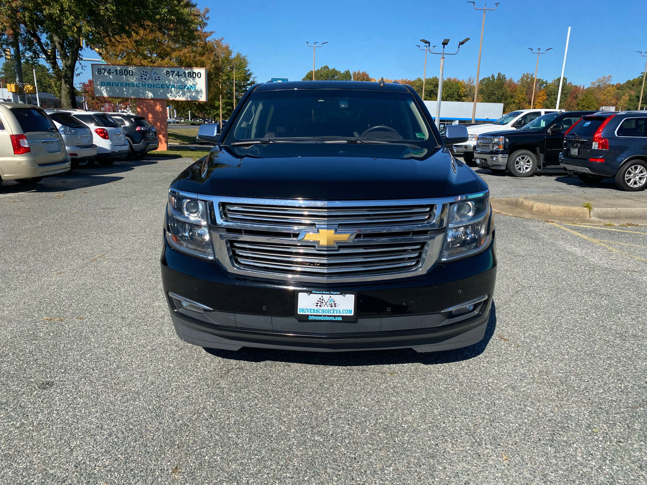 Used 2015 Chevrolet Suburban LTZ image 7