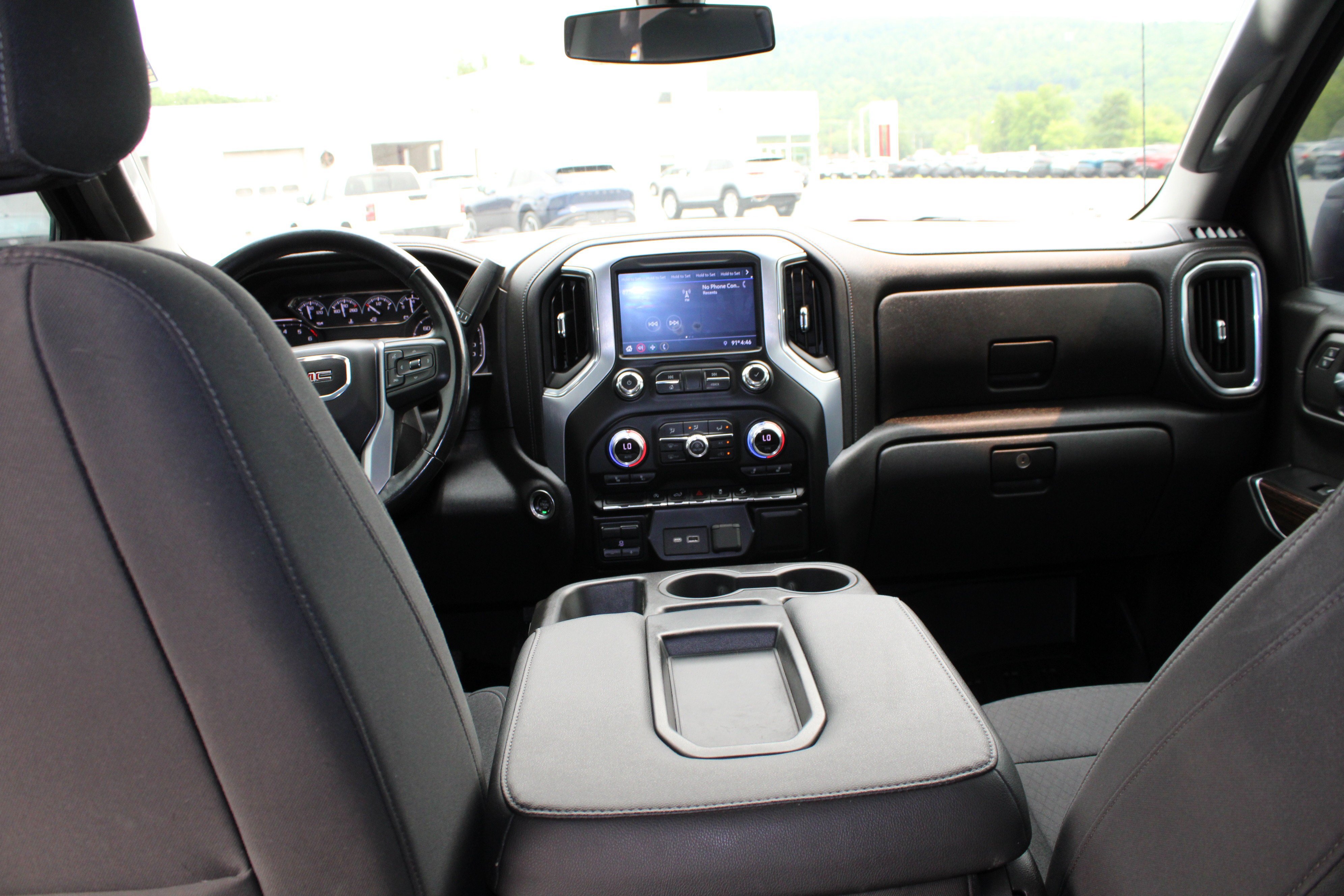 Used 2021 GMC Sierra 1500 Elevation w/ LPO, Elevation Black Package AWD/4WD image 17