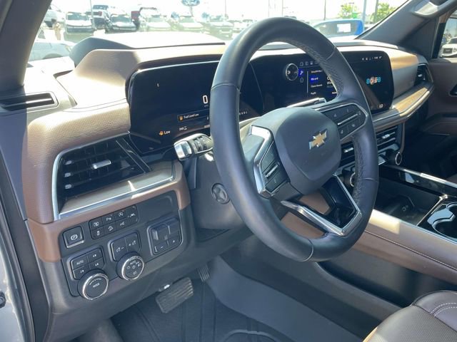 Used 2025 Chevrolet Tahoe High Country w/ Sun And Tow Package AWD/4WD image 17