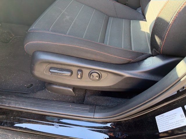 Used 2025 Honda CR-V Sport image 11