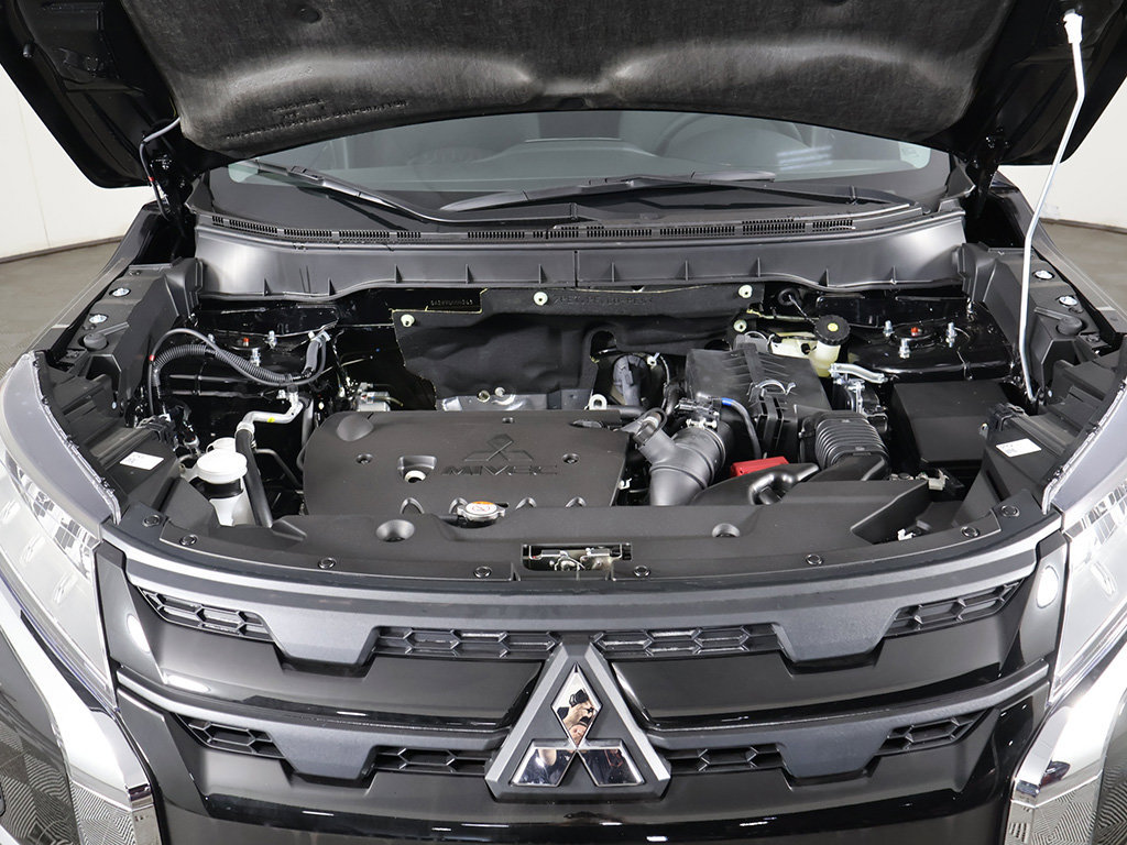 New 2027 Mitsubishi Outlander Sport LE AWD/4WD image 16