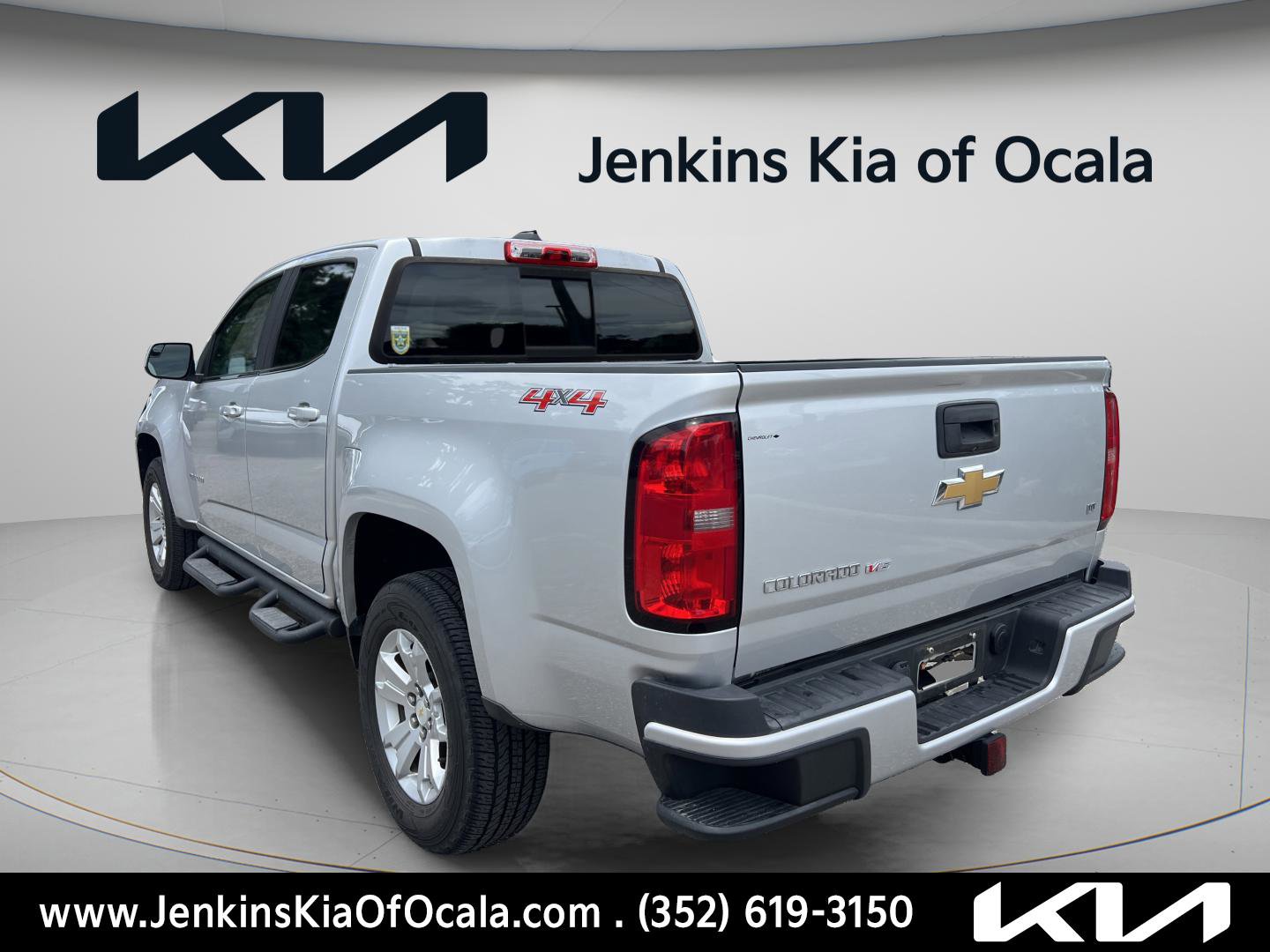 Used 2020 Chevrolet Colorado LT w/ LPO, Premium Interior Package AWD/4WD image 7
