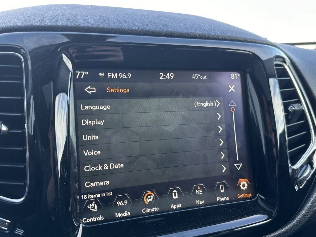 Used 2018 Jeep Compass Limited w/ Navigation Group image 37