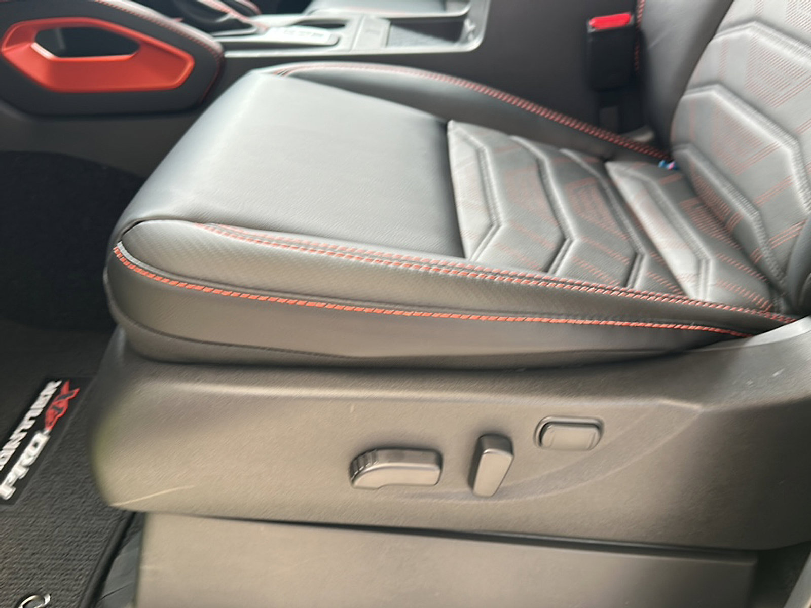 New 2026 Nissan Frontier PRO-4X w/ Pro Premium Package image 14